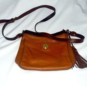 Isaac Mizrahi! Brown Leather Purse/crossbody in good condition. Pre loved purse